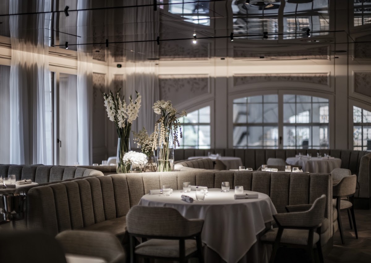 Alex Dilling At Hotel Café Royal restaurant