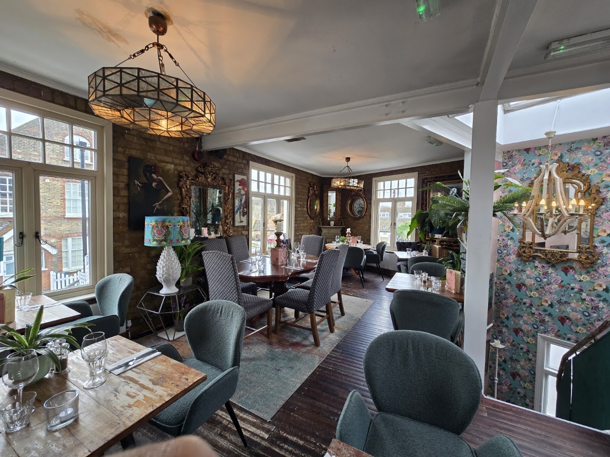 Annie’s restaurant