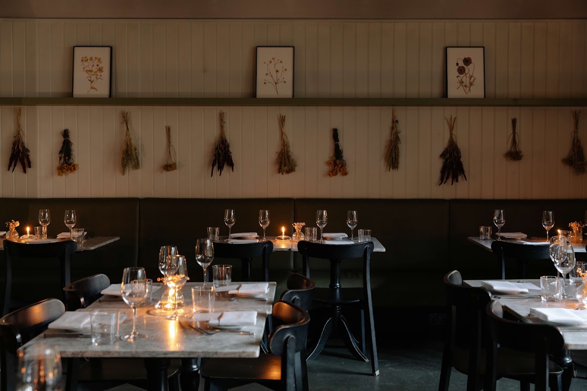 Archway restaurant