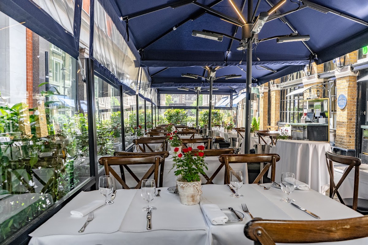 Bentley’s Oyster Bar and Grill restaurant