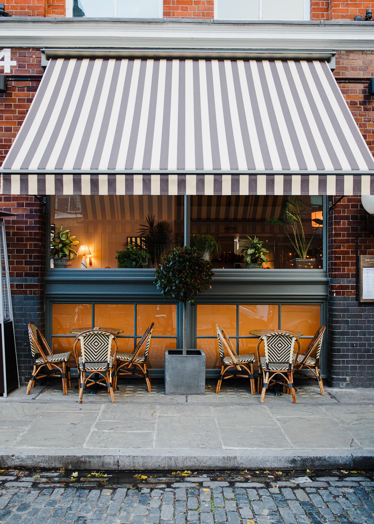 Boundary Bar & Brasserie restaurant