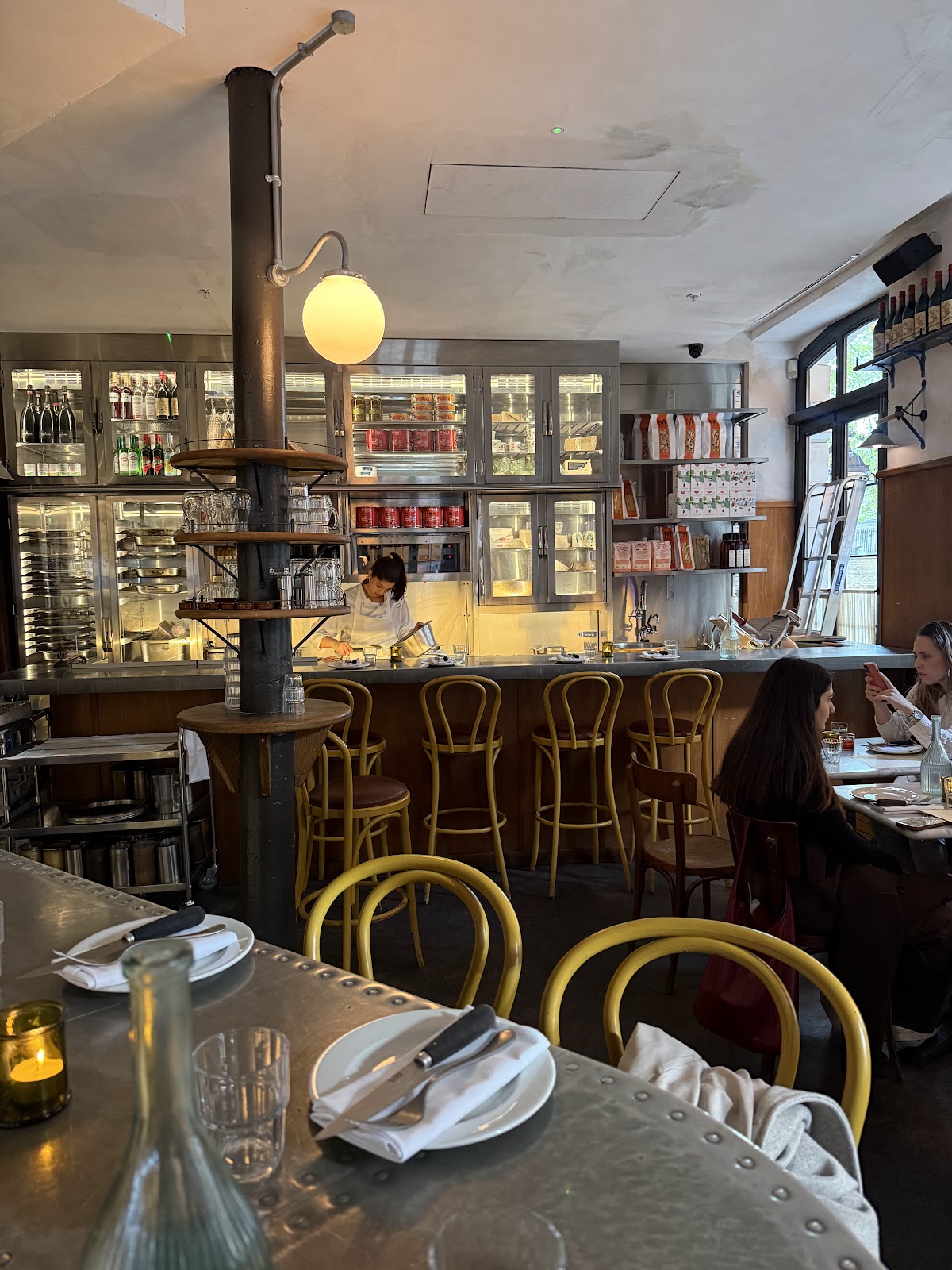 Canteen restaurant