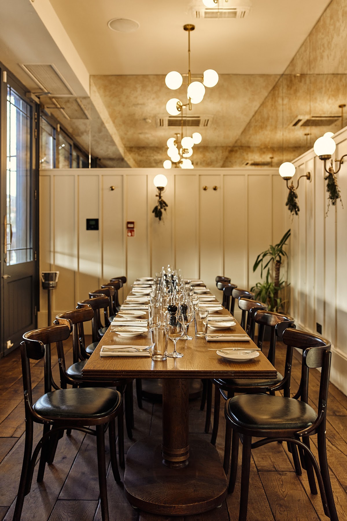 High Road Brasserie restaurant