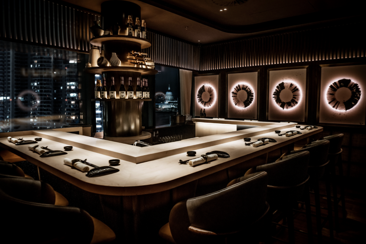 Luna restaurant