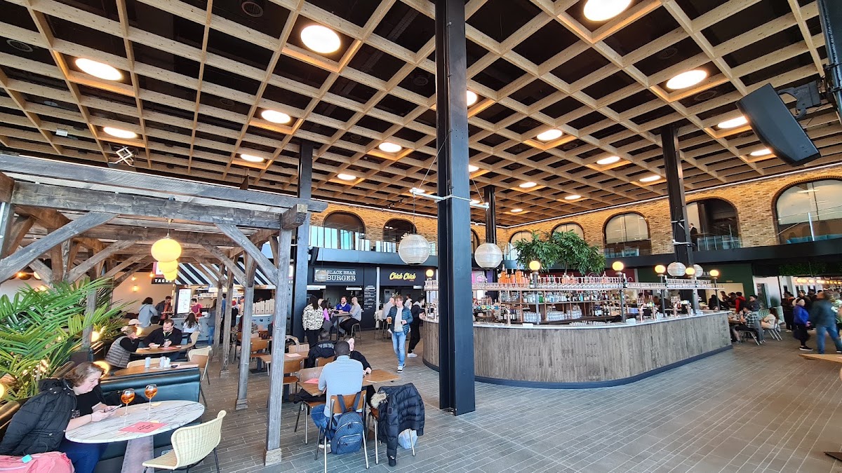 Market Halls Cargo Canary Wharf restaurant