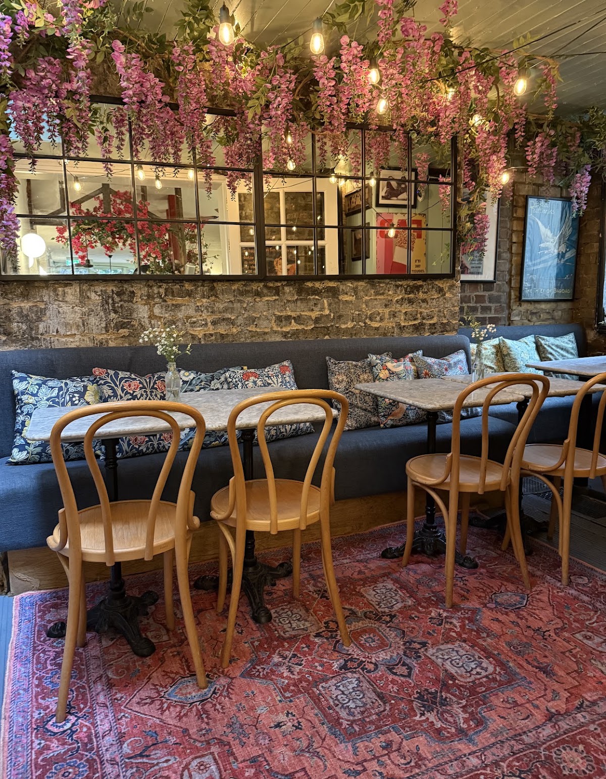 Minnow restaurant