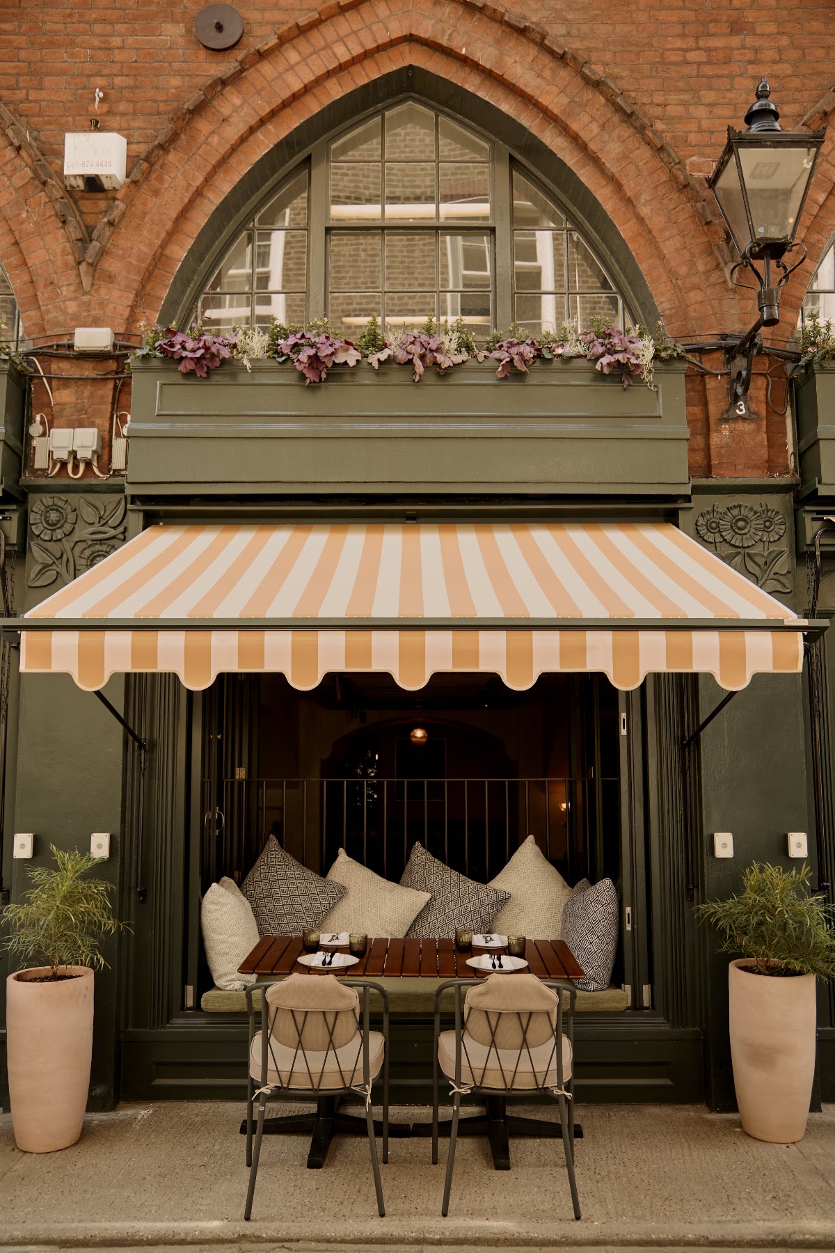 Noreen restaurant