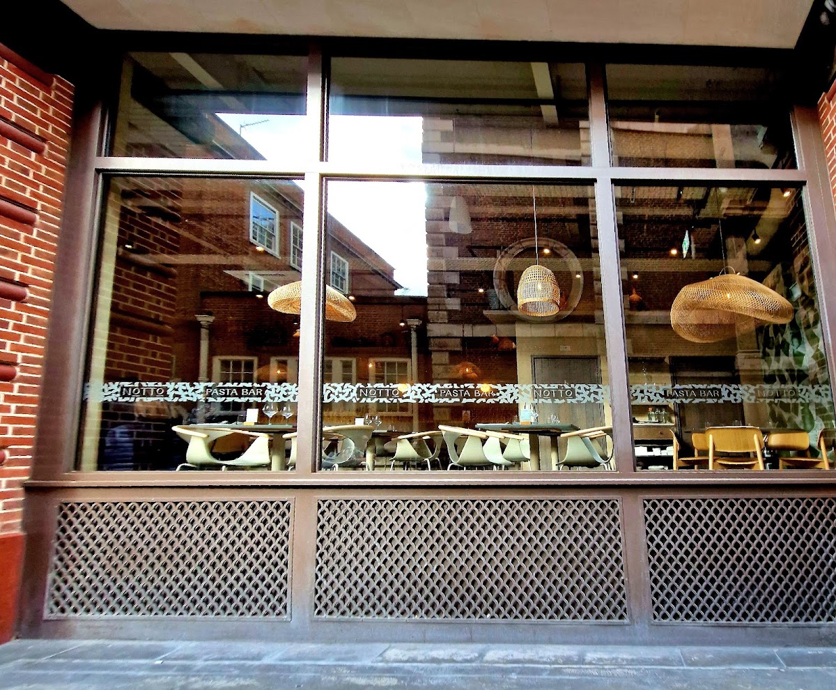 Notto restaurant
