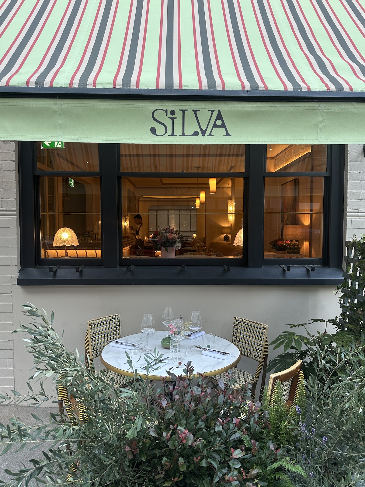 SiLVA restaurant